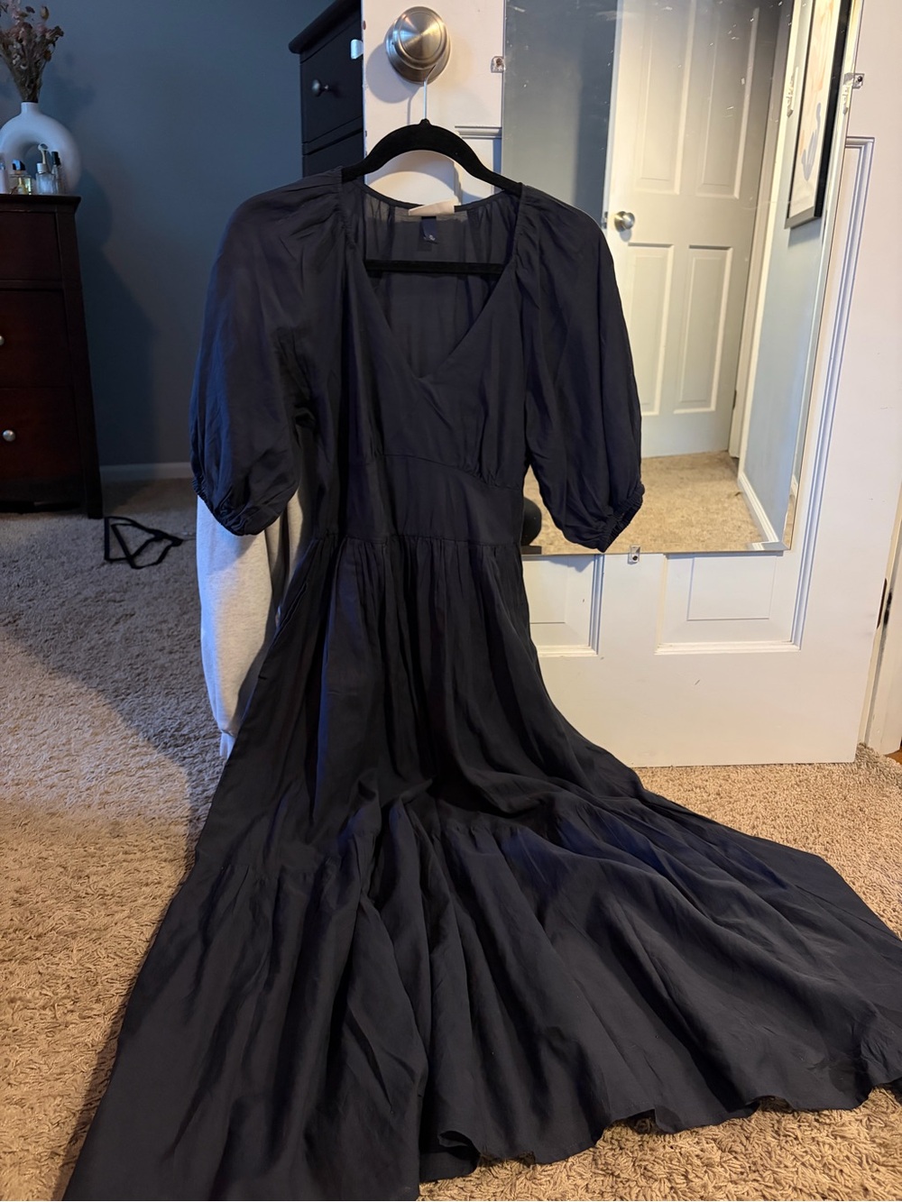 Universal Thread Navy Puff-Sleeve Maxi Dress